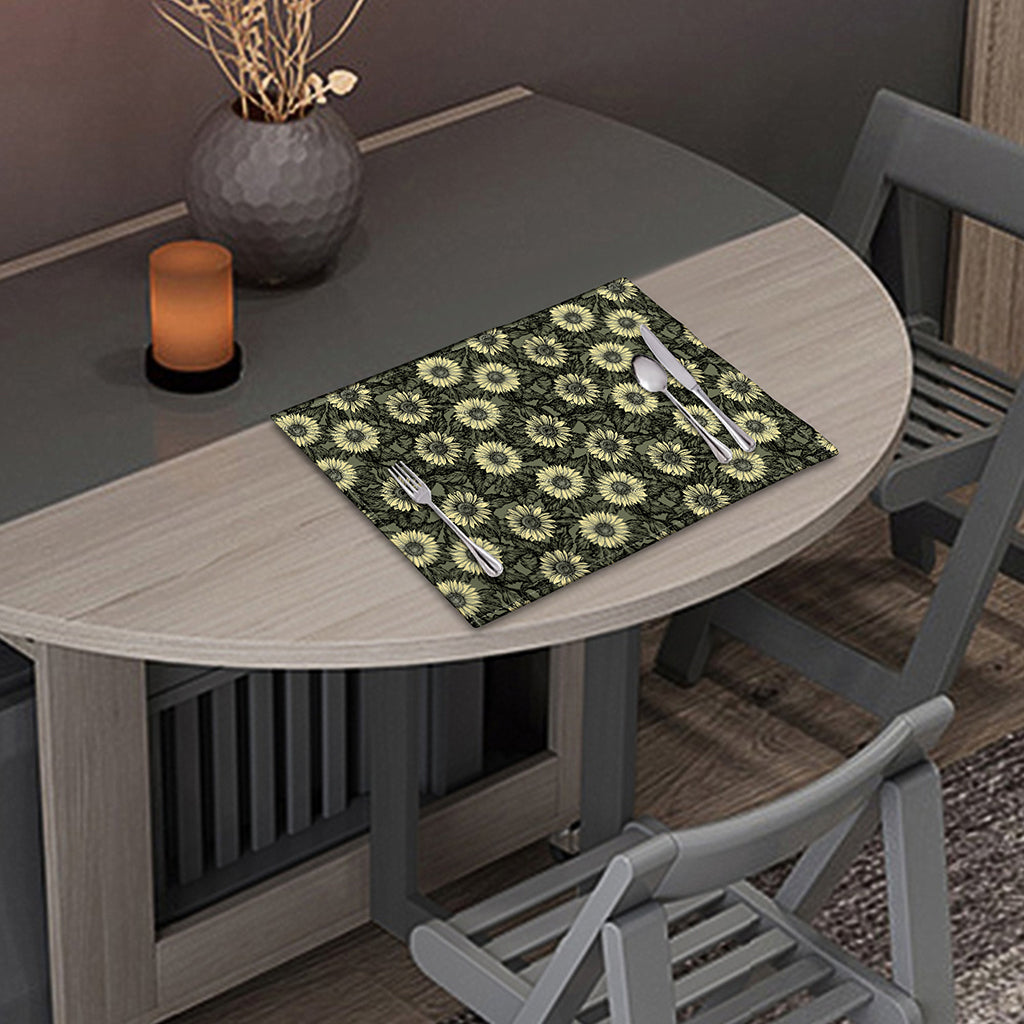 Dark Sunflower Pattern Print Placemat