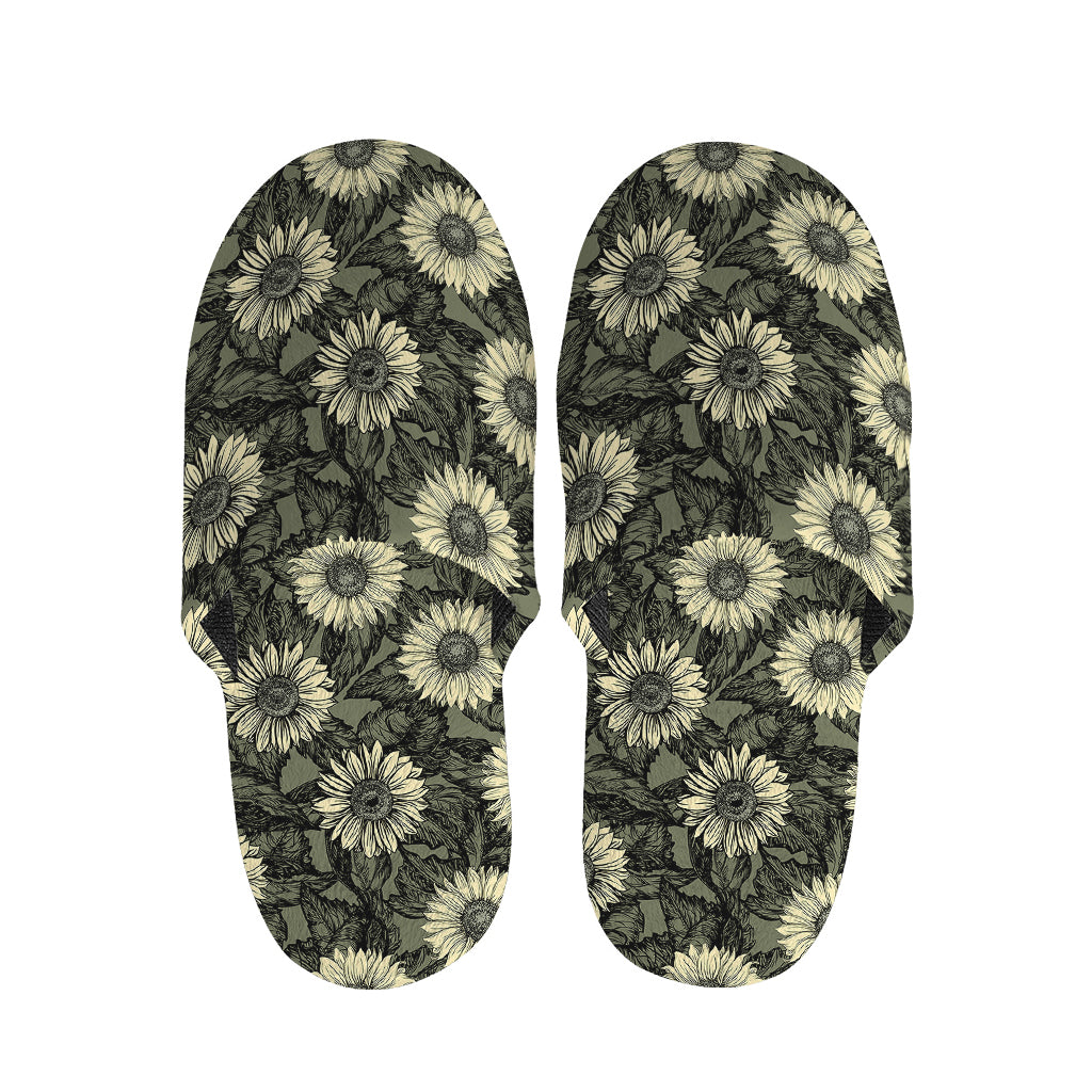 Dark Sunflower Pattern Print Slippers