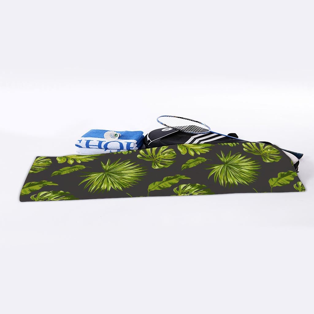 Dark Tropical Leaf Pattern Print Sports Towel
