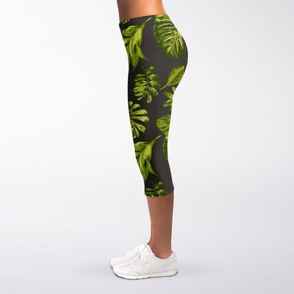 Dark Tropical Leaf Pattern Print Women's Capri Leggings