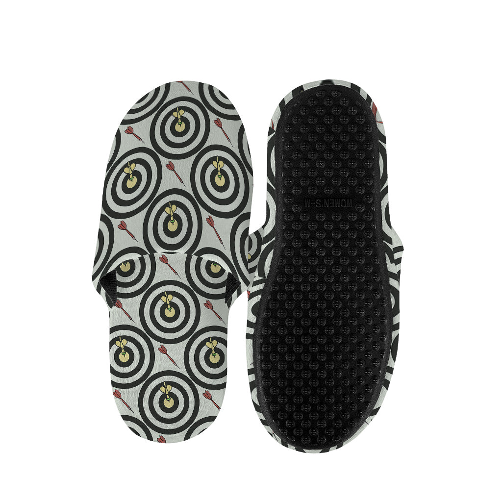 Dartboard Cartoon Pattern Print Slippers