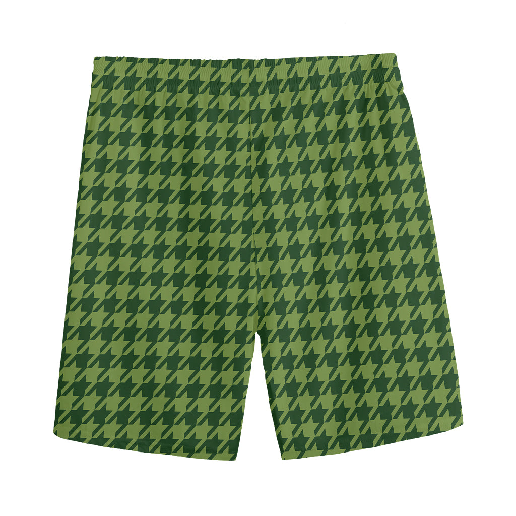 Deep Green Houndstooth Pattern Print Men's Sports Shorts