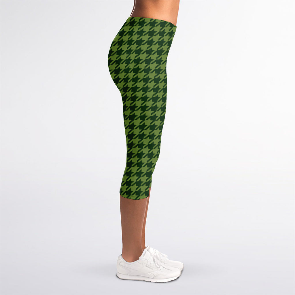 Deep Green Houndstooth Pattern Print Women's Capri Leggings