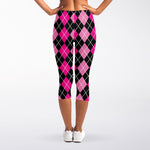 Deep Pink And Black Argyle Pattern Print Women's Capri Leggings