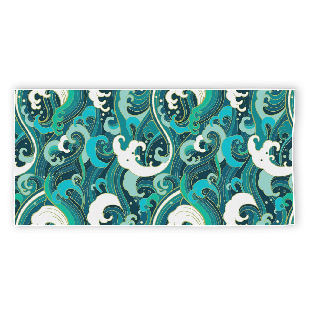 Deep Sea Wave Surfing Pattern Print Beach Towel