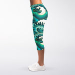 Deep Sea Wave Surfing Pattern Print Women's Capri Leggings