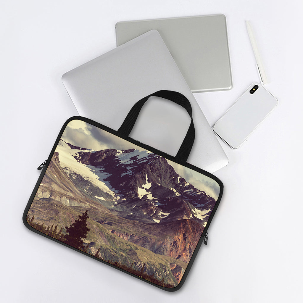 Denali Mountain Print Laptop Sleeve With Handle