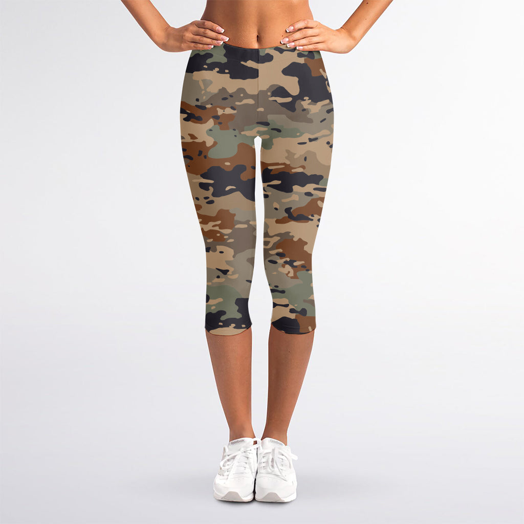 Desert Camouflage Print Women's Capri Leggings