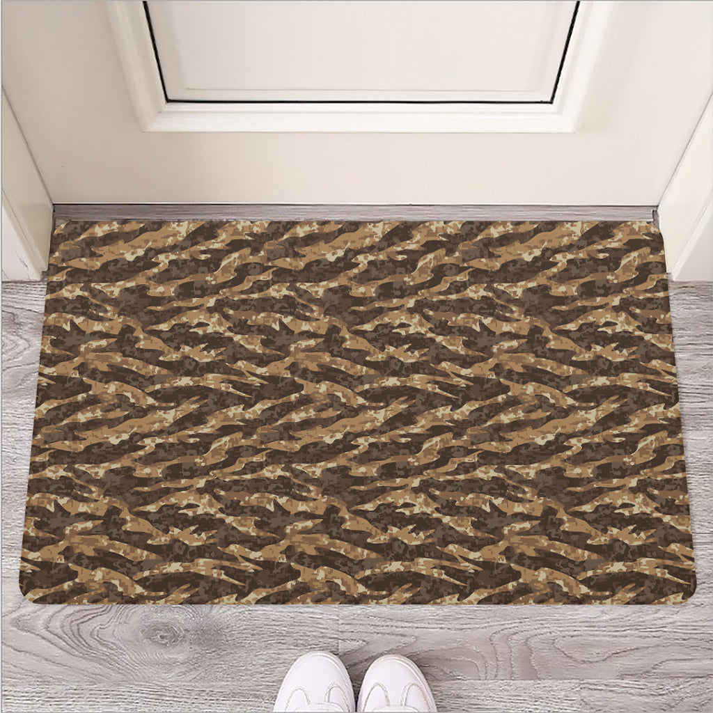 Desert Tiger Stripe Camouflage Print Rubber Doormat