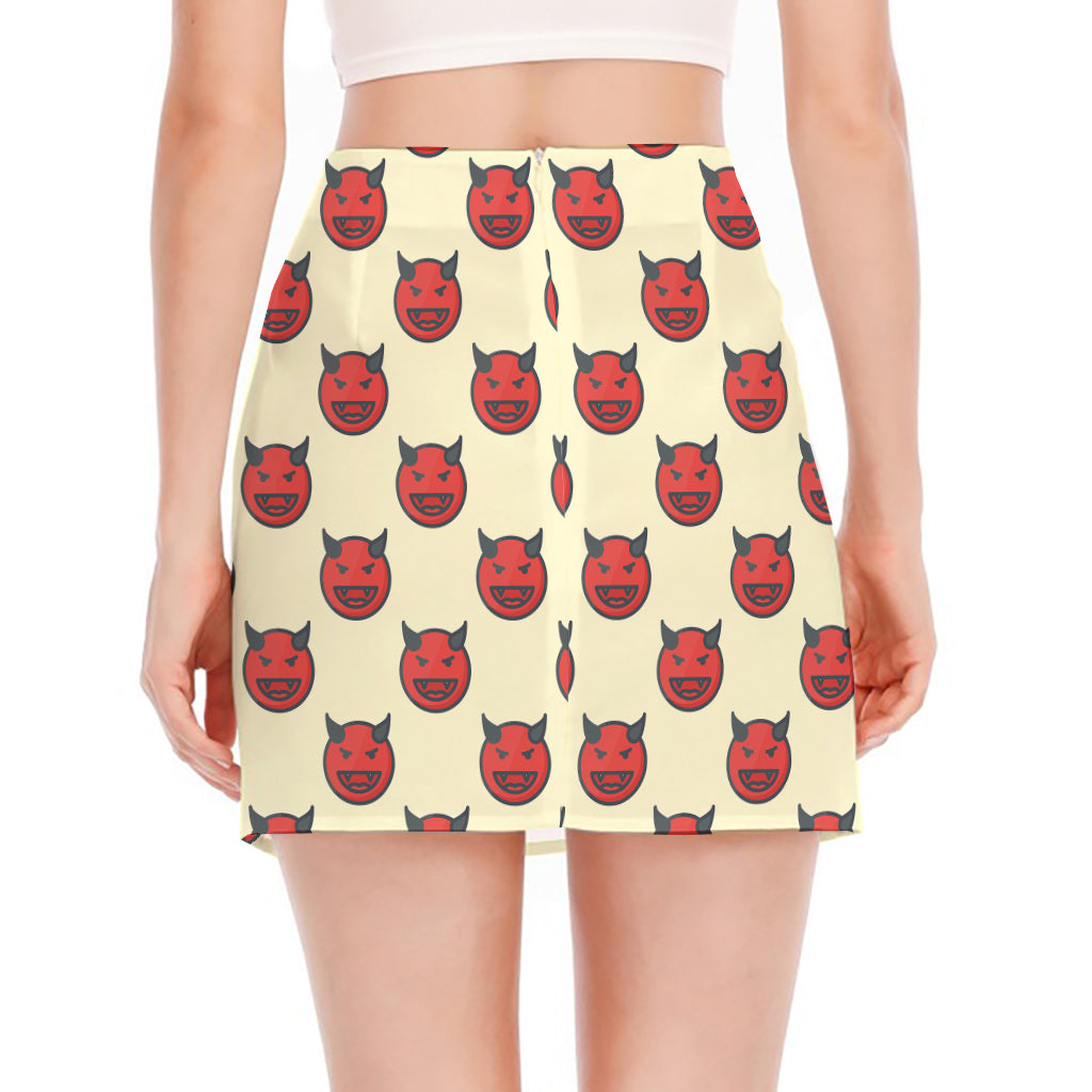 Devil Emoji Pattern Print Side Slit Mini Skirt