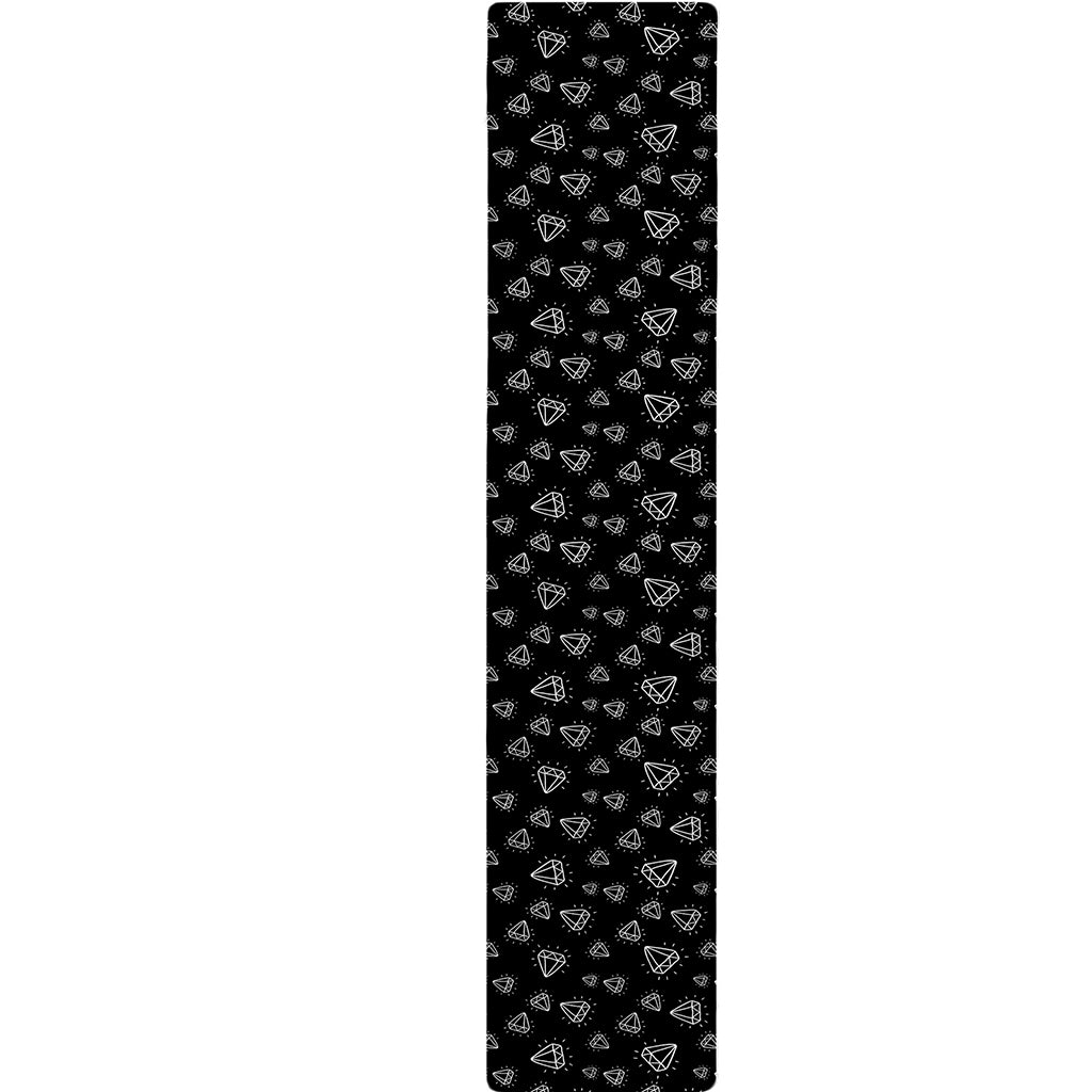 Diamond Pattern Print Table Runner