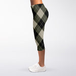 Diamond Shapes Argyle Pattern Print Women's Capri Leggings