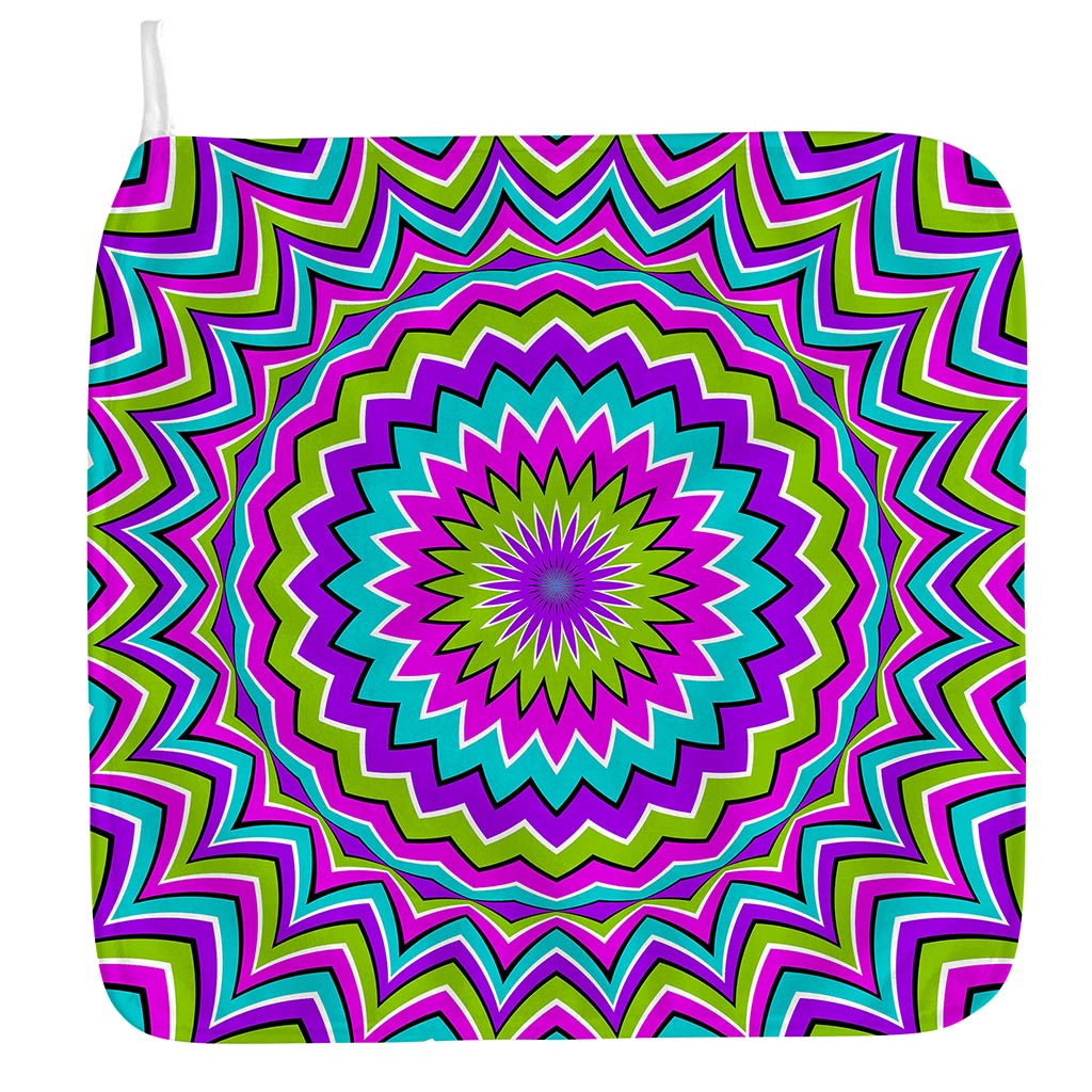 Dizzy Circle Moving Optical Illusion Hand Towel