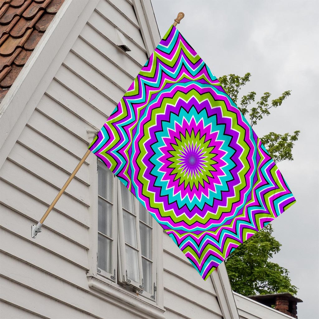 Dizzy Circle Moving Optical Illusion House Flag