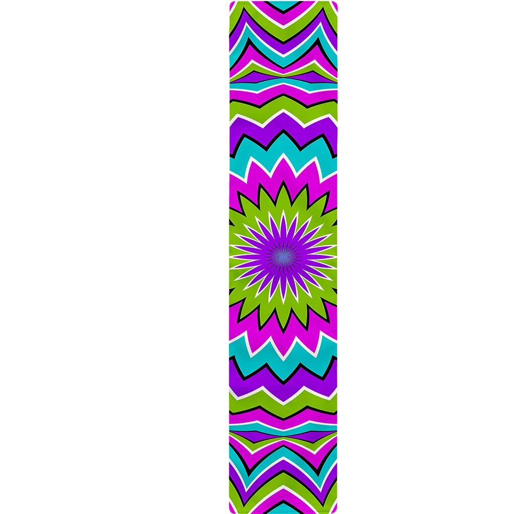 Dizzy Circle Moving Optical Illusion Table Runner