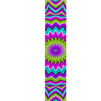 Dizzy Circle Moving Optical Illusion Table Runner