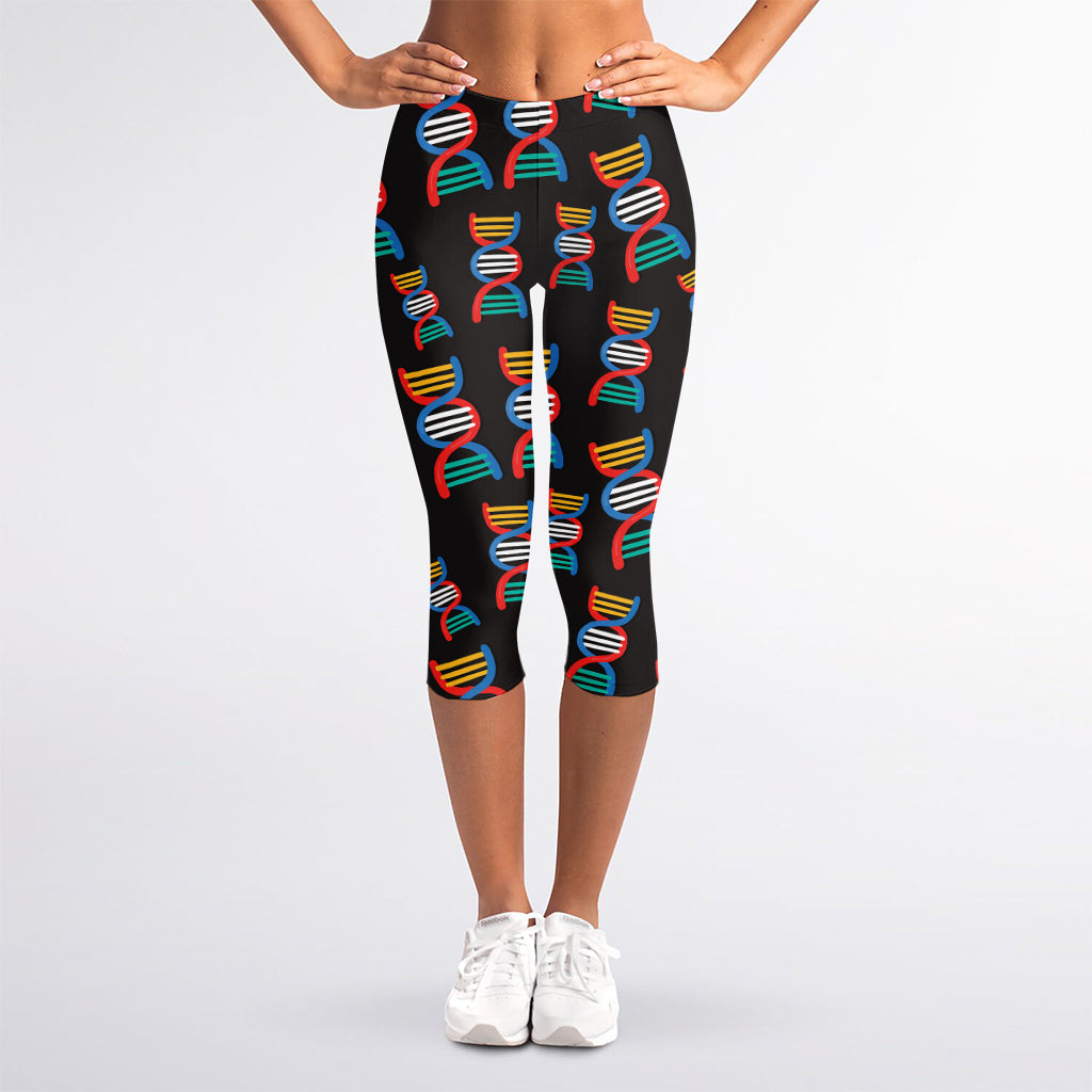 DNA Strands Pattern Print Women's Capri Leggings