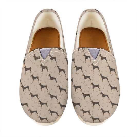 Doberman Pinscher Pattern Print Casual Shoes