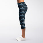 Dolphin Dot Pattern Print Women's Capri Leggings