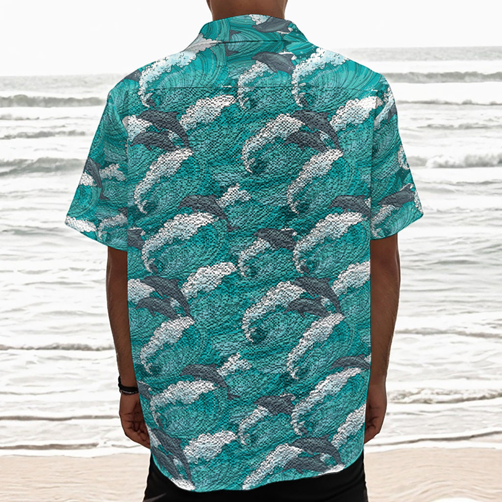 Dolphin Riding Waves Pattern Print Textured Short Sleeve Shirt