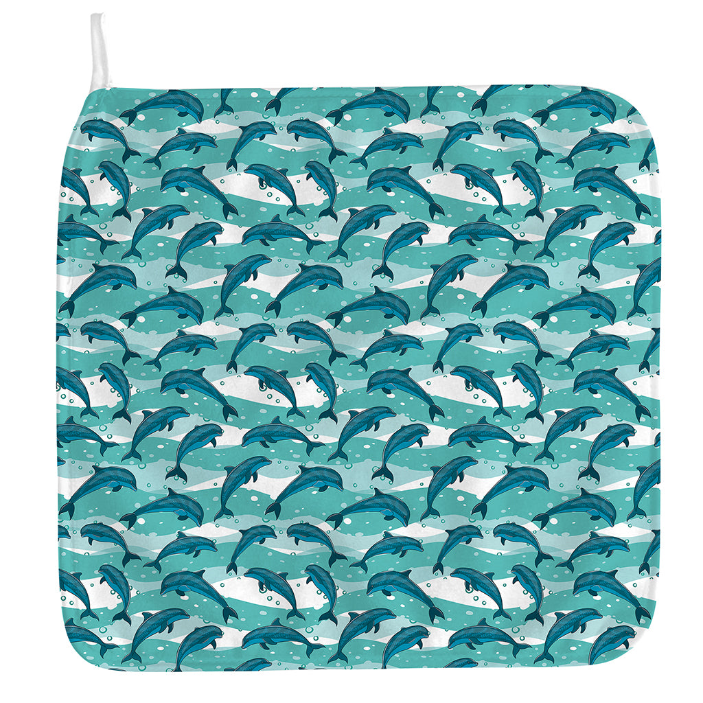 Dolphins In The Ocean Pattern Print Hand Towel