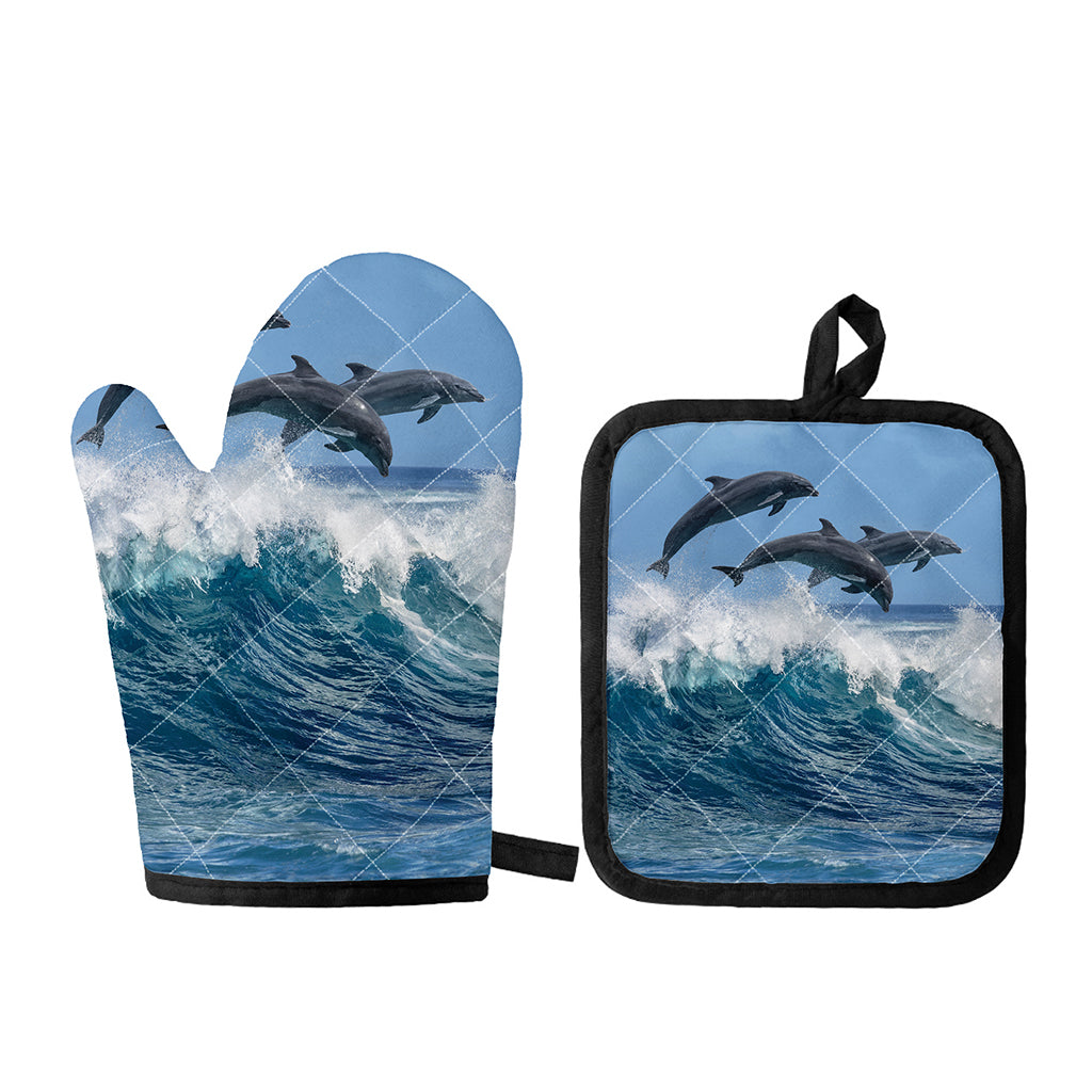 Dolphins Jumping Over Waves Print Oven Mitt And Pot Holder Set