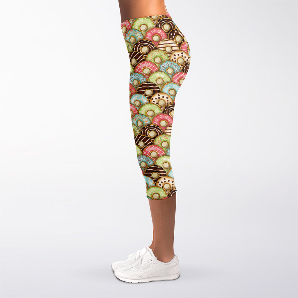 Donuts Pattern Print Women's Capri Leggings