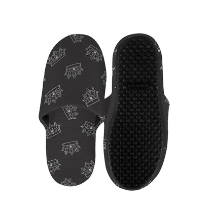 Doodle Crown Pattern Print Slippers