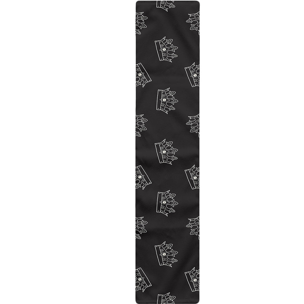 Doodle Crown Pattern Print Table Runner