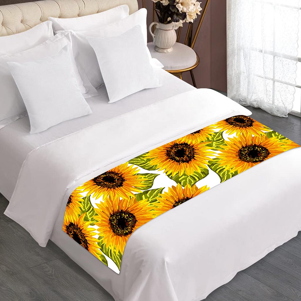 Doodle Sunflower Pattern Print Bed Runner