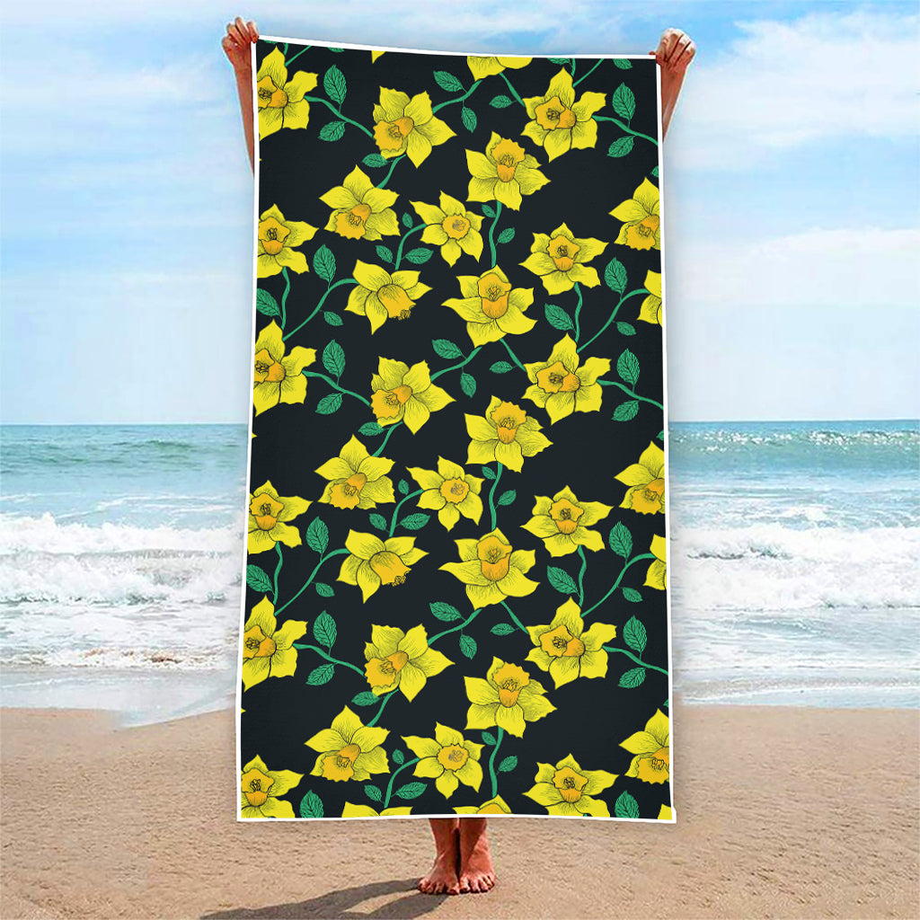 Drawing Daffodil Flower Pattern Print Beach Towel