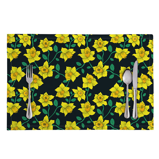 Drawing Daffodil Flower Pattern Print Placemat