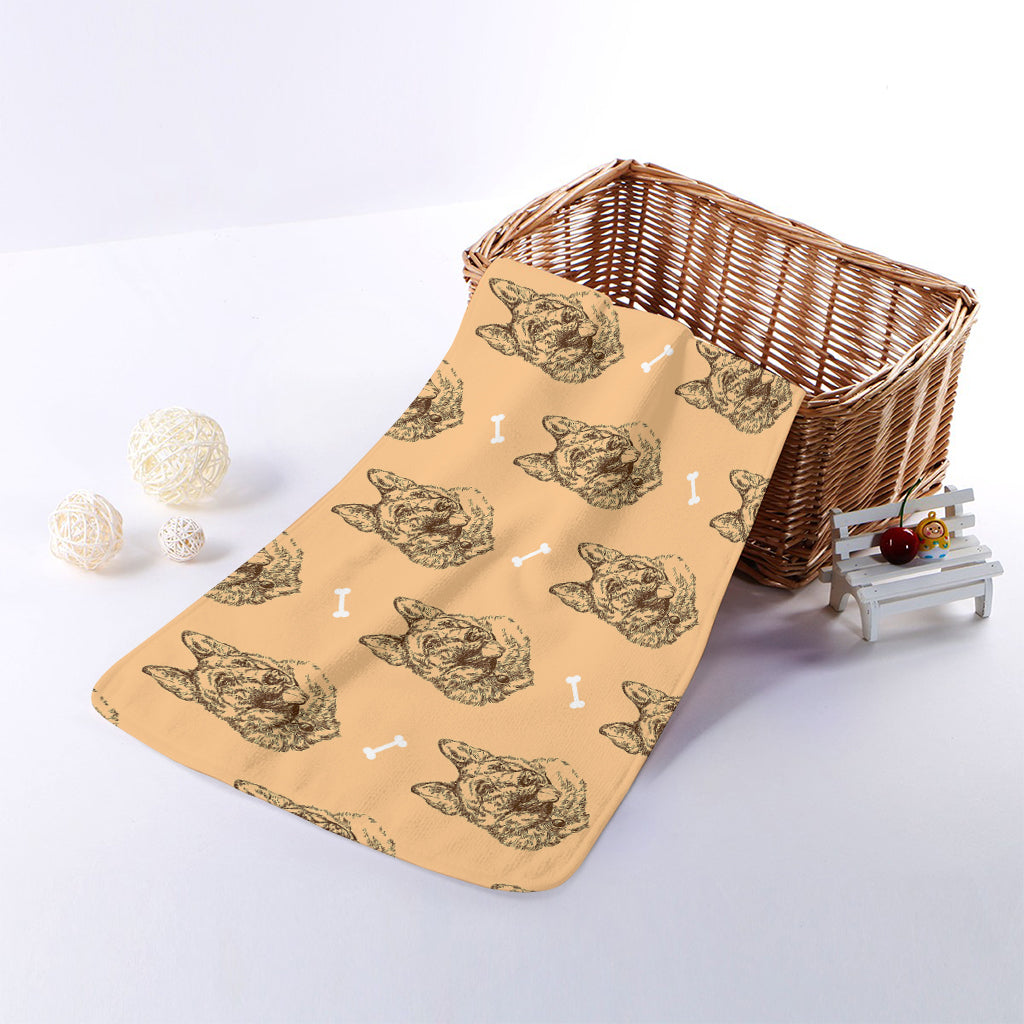 Drawing German Shepherd Pattern Print Towel