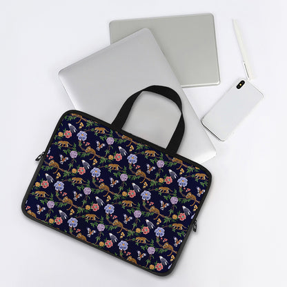 Eagle And Jaguar Pattern Print Laptop Sleeve With Handle