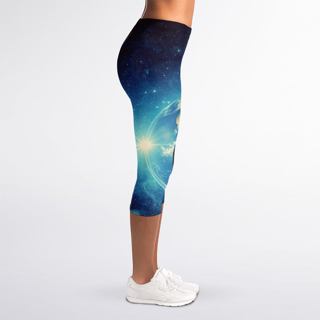 Earth And Space Print Women's Capri Leggings