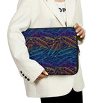 EDM Surfing Wave Pattern Print Laptop Sleeve