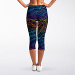 EDM Surfing Wave Pattern Print Women's Capri Leggings