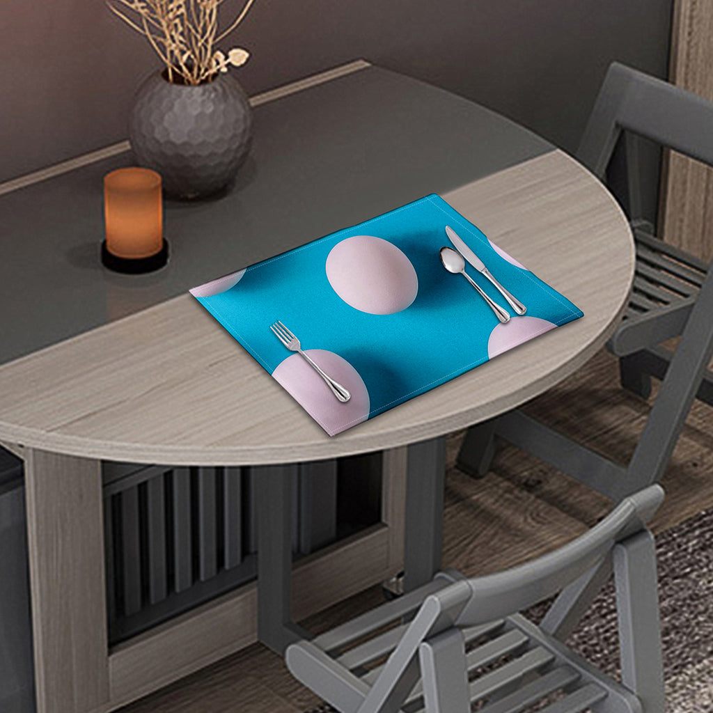 Eggs Pattern Print Placemat