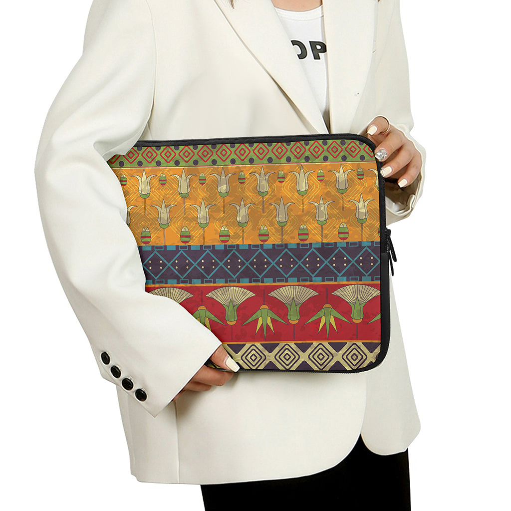 Egyptian Tribal Pattern Print Laptop Sleeve
