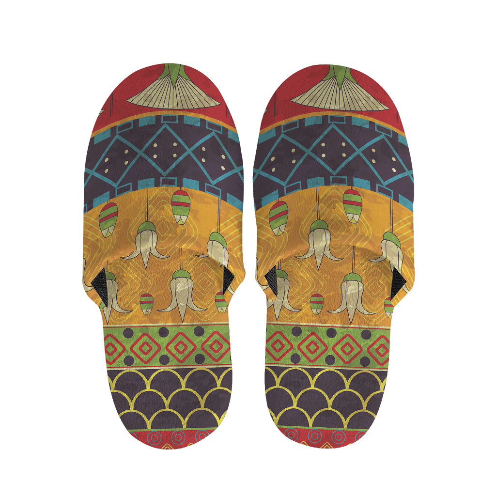 Egyptian Tribal Pattern Print Slippers