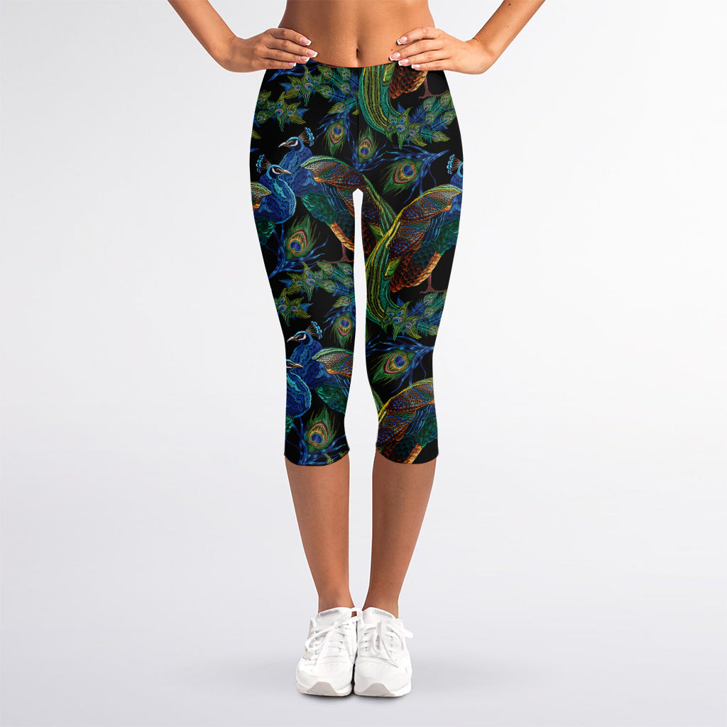 Embroidery Peacock Pattern Print Women's Capri Leggings