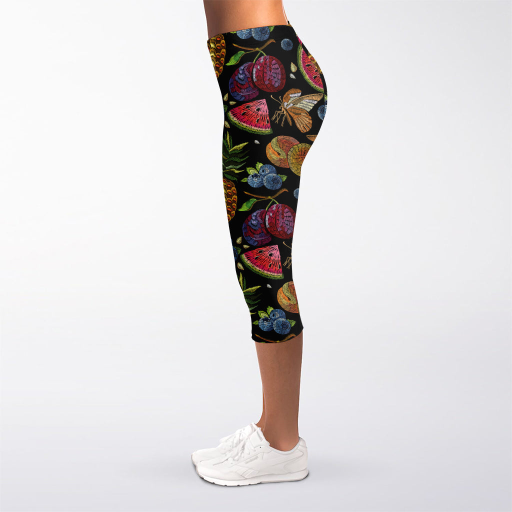 Embroidery Tropical Pattern Print Women's Capri Leggings