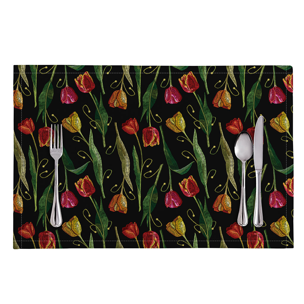 Embroidery Tulip Pattern Print Placemat