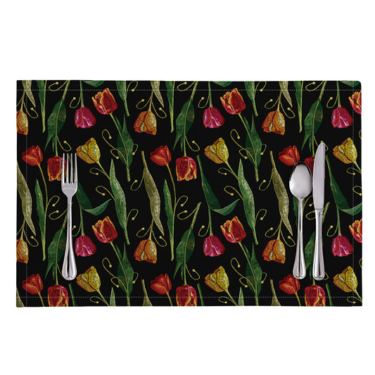 Embroidery Tulip Pattern Print Placemat