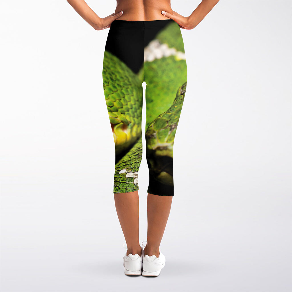 Emerald Tree Boa Snake Print Women's Capri Leggings