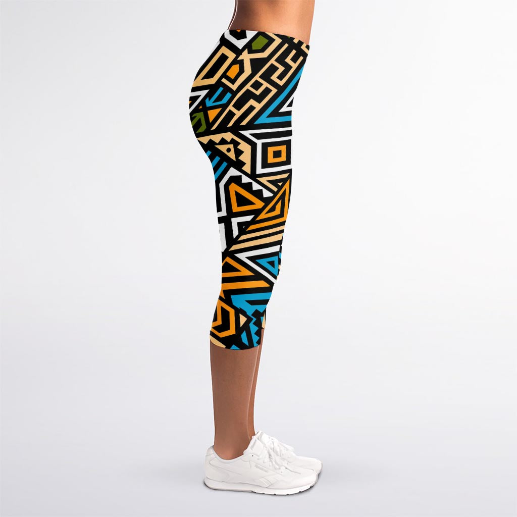 Ethnic Aztec Geometric Pattern Print Women's Capri Leggings