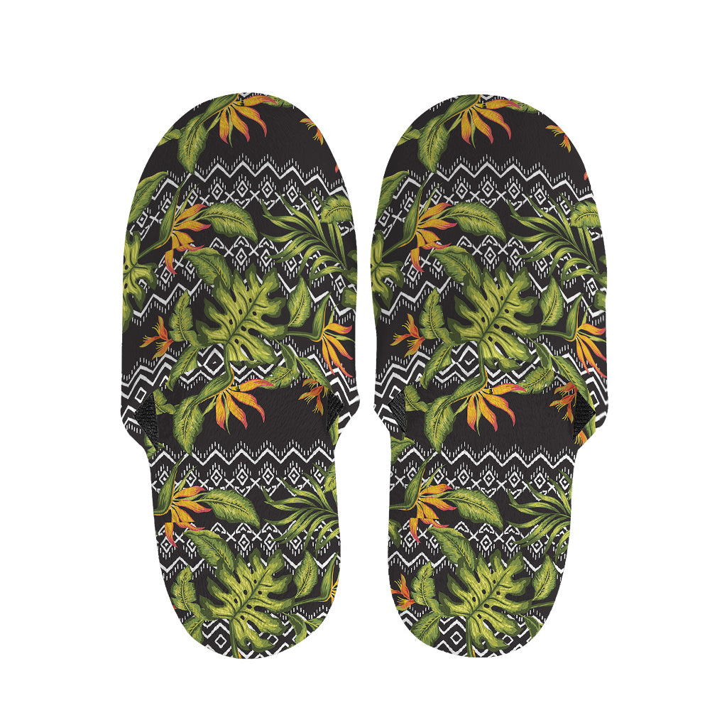 Ethnic Bird Of Paradise Pattern Print Slippers