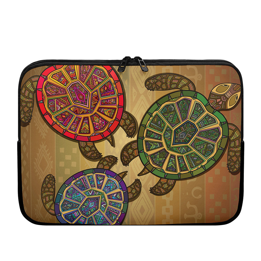 Ethnic Sea Turtles Print Laptop Sleeve