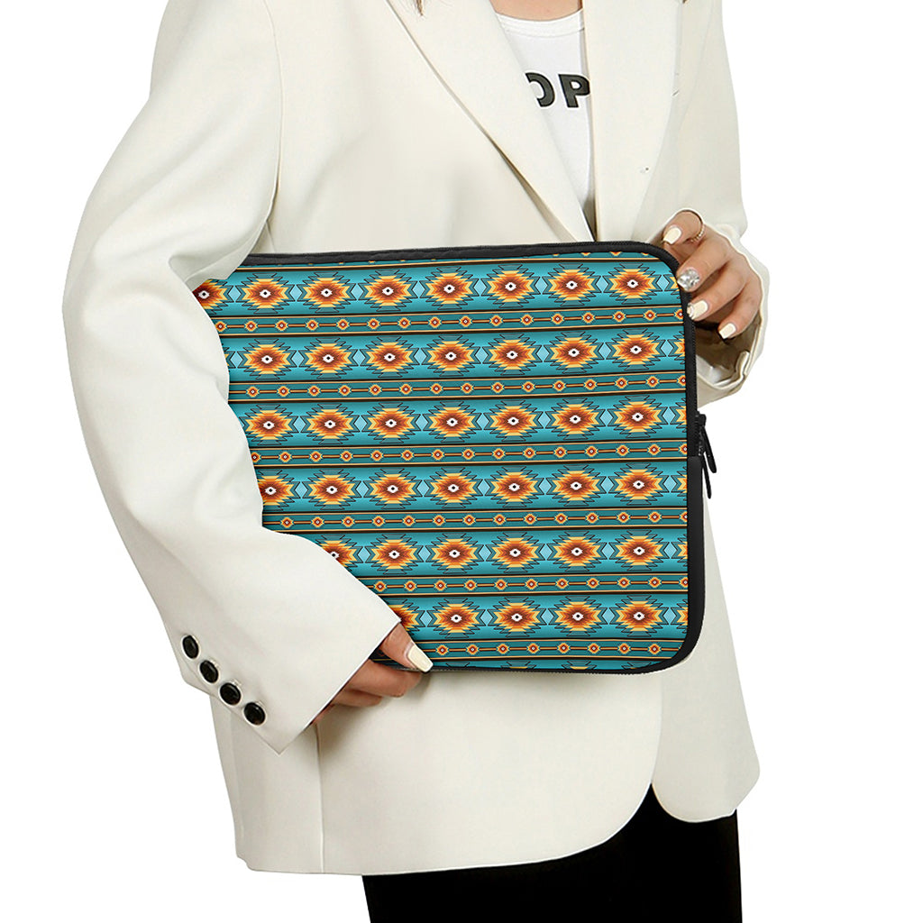 Ethnic Southwestern Navajo Pattern Print Laptop Sleeve