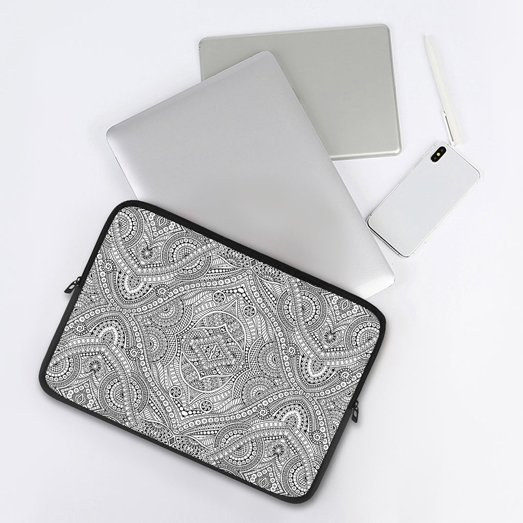 Ethnic Zentangle Pattern Print Laptop Sleeve